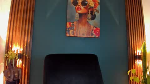 Ryan independent model online show from 10-19-25, 12:55