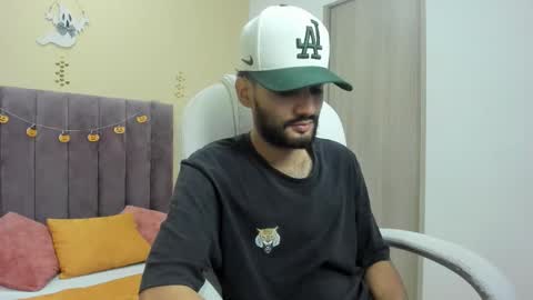 Snapshot of ryan_jackson_ chatting on 10-13-25, 10:43 ryan_jackson_ online show from 10-13-25, 10:43