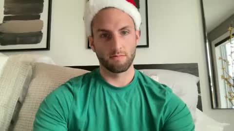 Ryan  Chad online show from 12-04-24, 07:01