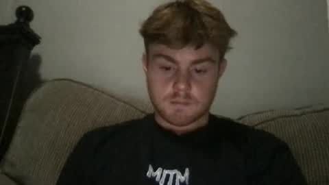 ryanhung_57 online show from 09-11-25, 02:55