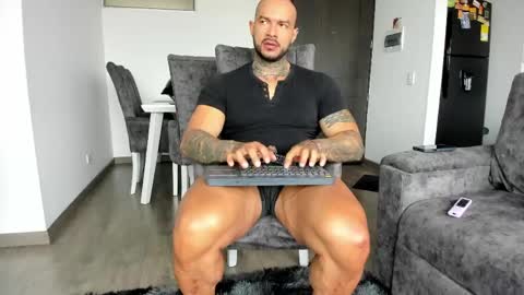 Snapshot of ryanjhonston chatting on 04-25-26, 12:52 Ryan online show from 04-25-26, 12:52