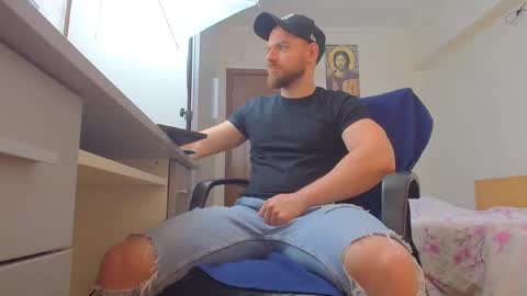 Ryanstone  online show from 05-15-26, 04:19