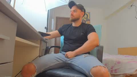 Ryanstone  online show from 07-10-26, 06:17