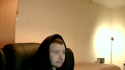 Snapshot of ryder93x chatting on 09-09-25, 11:21 Ryder93 online show from 09-09-25, 11:21