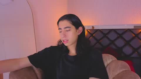 Snapshot of ryo_fem chatting on 06-18-26, 04:02 Ryo online show from 06-18-26, 04:02