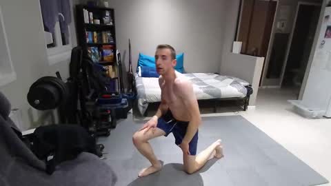 Snapshot of ryukukamifr chatting on 02-24-25, 07:09 Ryuk FR online show from 02-24-25, 07:09