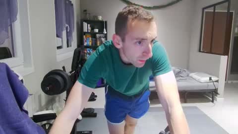 Snapshot of ryukukamifr chatting on 12-03-25, 06:28 Ryuk FR online show from 12-03-25, 06:28