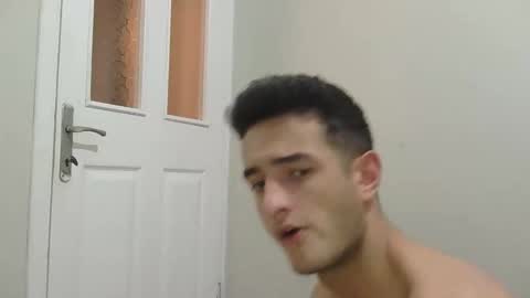 Snapshot of s2ici chatting on 10-21-25, 09:37 s2ici online show from 10-21-25, 09:37