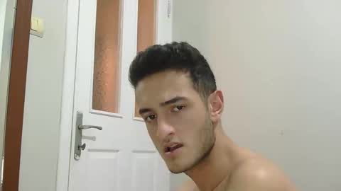 Snapshot of s2ici chatting on 10-25-25, 09:09 s2ici online show from 10-25-25, 09:09