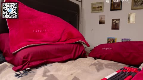 Snapshot of s_a_t_u_r_n chatting on 01-31-25, 12:39 ST online show from 01-31-25, 12:39