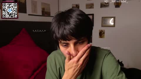 Snapshot of s_a_t_u_r_n chatting on 02-02-25, 08:13 ST online show from 02-02-25, 08:13