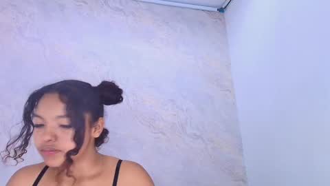 s_sofia_ online show from 03-08-25, 07:20