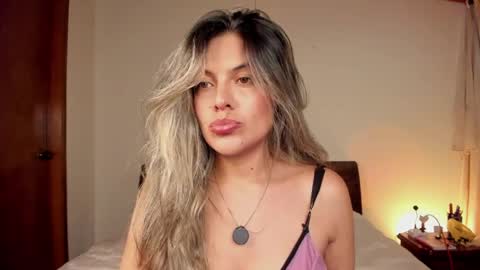 Leslie Beltrn online show from 04-27-26, 04:21