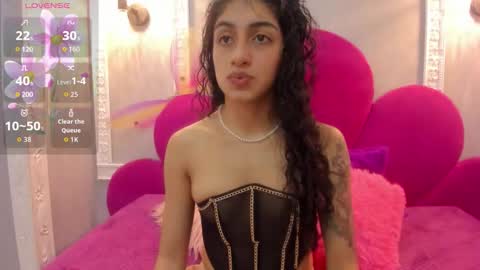 Snapshot of saammy_17 chatting on 11-26-25, 09:27 sammy online show from 11-26-25, 09:27