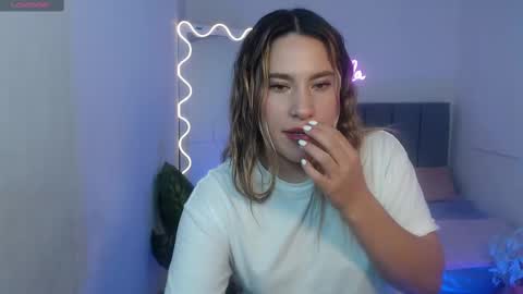 saaya_tay online show from 03-08-25, 03:17