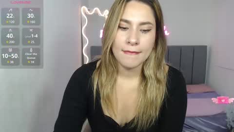 saaya_tay online show from 03-12-25, 03:02