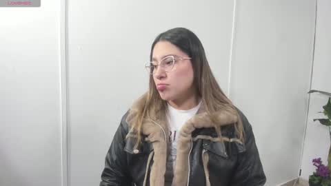 saaya_tay online show from 10-01-25, 03:23