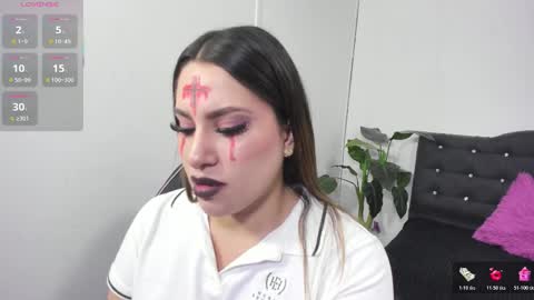 saaya_tay online show from 10-21-25, 03:07