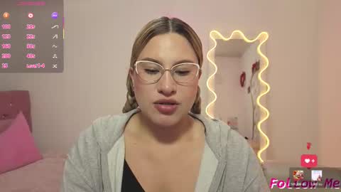 saaya_tay online show from 01-19-26, 03:10