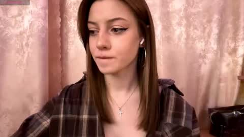 Mika online show from 12-13-25, 08:14