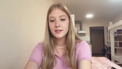 Sabine online show from 07-12-26, 09:44