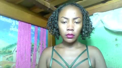 Snapshot of sabrina662 chatting on 02-17-26, 08:22 sabrina662 online show from 02-17-26, 08:22