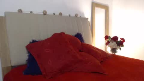 Snapshot of sabrina_brunette chatting on 05-03-26, 04:40 sabrina online show from 05-03-26, 04:40