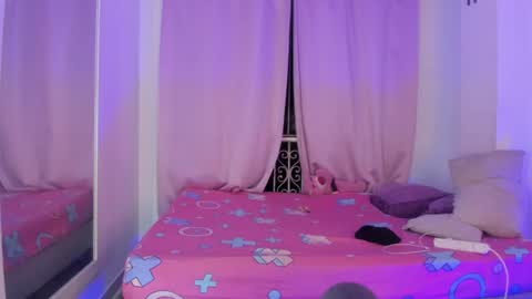 sabrina_lopez1 online show from 07-04-26, 05:24