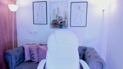 Sabrina online show from 03-13-26, 01:23