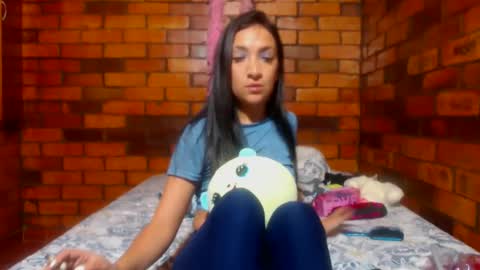 Snapshot of sabrina_v_ chatting on 03-07-25, 10:13 Sabrina online show from 03-07-25, 10:13