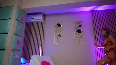 Snapshot of sabrinajadex chatting on 07-16-26, 04:51 SabrinaJade online show from 07-16-26, 04:51