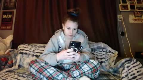 Snapshot of sabrinalexington chatting on 02-12-25, 06:40 Sabrina online show from 02-12-25, 06:40