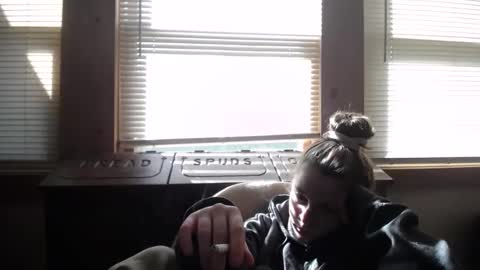 Snapshot of sabrinalexington chatting on 09-27-25, 01:49 Sabrina online show from 09-27-25, 01:49