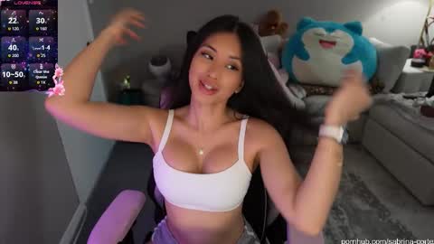 Snapshot of sabrinasarcade chatting on 02-04-26, 06:14 Sabrina online show from 02-04-26, 06:14