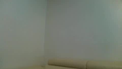 Snapshot of sabrinatravsexy chatting on 04-19-26, 08:44 sabrinatravsexy online show from 04-19-26, 08:44