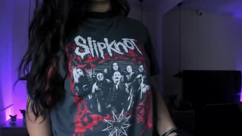 Sabrina  online show from 11-12-25, 11:32