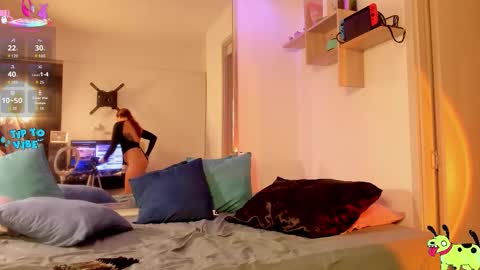 Snapshot of sabrinawiid chatting on 12-03-25, 01:57 Sabrina online show from 12-03-25, 01:57