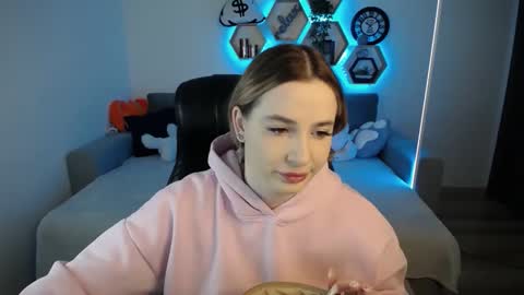 Sabrina Violet online show from 02-09-25, 09:05