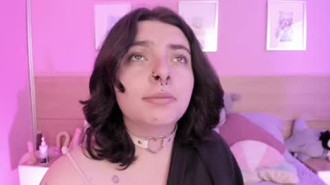 Snapshot of sachi_meow chatting on 03-07-25, 02:34 Ig online show from 03-07-25, 02:34