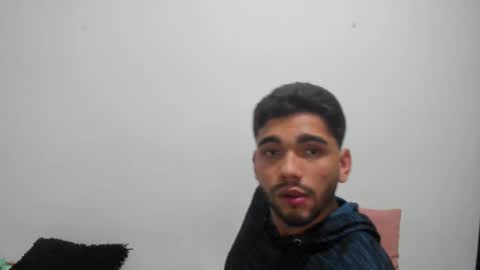 Snapshot of sack_rojas chatting on 12-22-24, 04:50 Sack online show from 12-22-24, 04:50