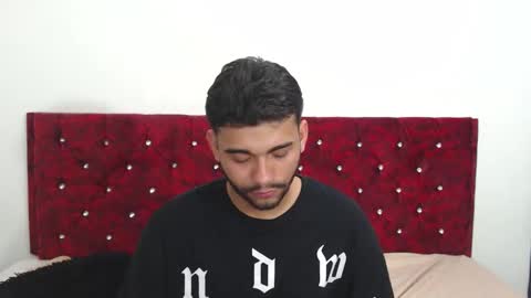 Snapshot of sack_rojas chatting on 09-15-25, 04:34 Sack online show from 09-15-25, 04:34