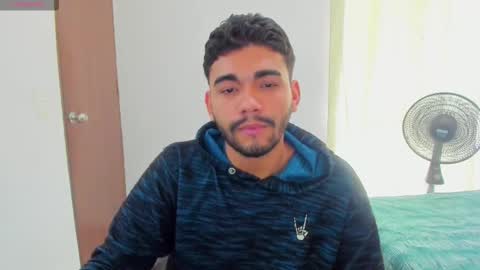Snapshot of sack_rojas chatting on 09-19-25, 05:02 Sack online show from 09-19-25, 05:02