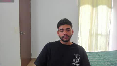 Snapshot of sack_rojas chatting on 09-22-25, 06:32 Sack online show from 09-22-25, 06:32