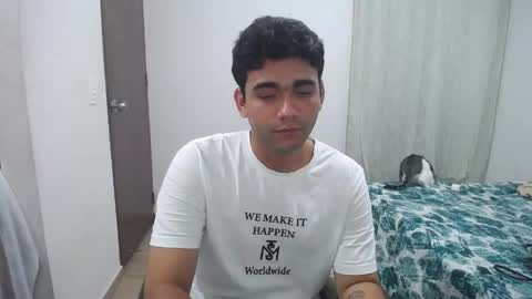 Snapshot of sack_rojas chatting on 11-25-25, 01:49 Sack online show from 11-25-25, 01:49