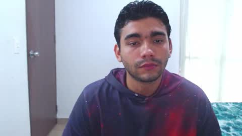 Snapshot of sack_rojas chatting on 12-01-25, 08:25 Sack online show from 12-01-25, 08:25