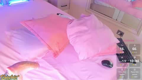 Mara online show from 09-24-25, 04:49