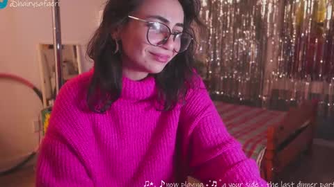 Snapshot of safaeri chatting on 12-12-24, 10:09 Safa online show from 12-12-24, 10:09