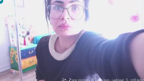 Snapshot of safaeri chatting on 02-14-25, 04:09 Safa online show from 02-14-25, 04:09