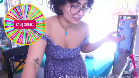 Snapshot of safaeri chatting on 09-26-25, 03:38 Safa online show from 09-26-25, 03:38