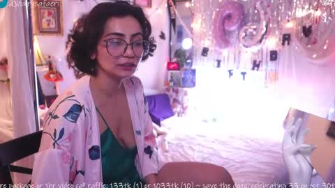 Snapshot of safaeri chatting on 10-22-25, 05:34 Safa online show from 10-22-25, 05:34